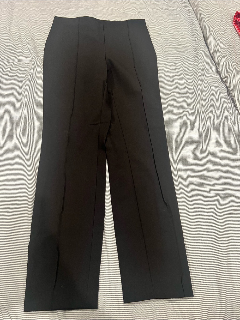 Nicole Miller Black Cropped Dress Pants